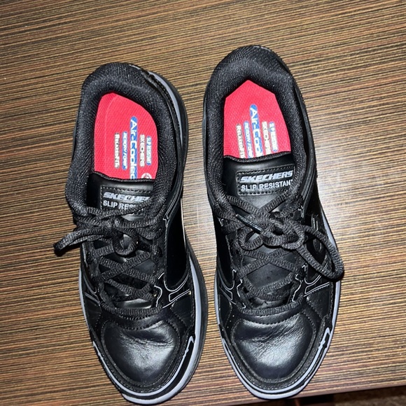 Gently used Skechers non slip work shoes - Picture 2 of 5